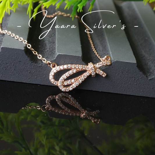 Elegant Rosegold Necklace